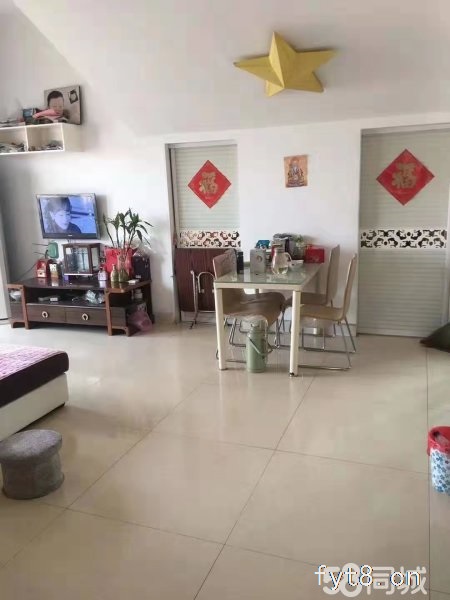 现代二期六楼,首付八万即可